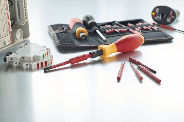 Afbeelding - https-www-ez-catalog-nl-Asset-be85945f0cab4c7daacce1963821b92f-ImageFullSize-Im-2872T18-TorqueVario-S-Set-02-jpg